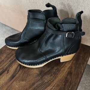 Swedish Hasbeens Leather Wooden Clog Ankle Booties with Buckle Size 8-8.5 (39)